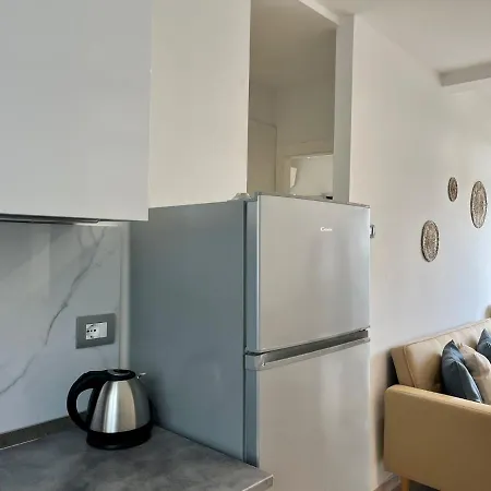Dimora Con Piscina Сasa de vacaciones Sestri Levante