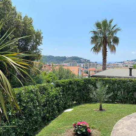Hébergement de vacances Dimora Con Piscina *